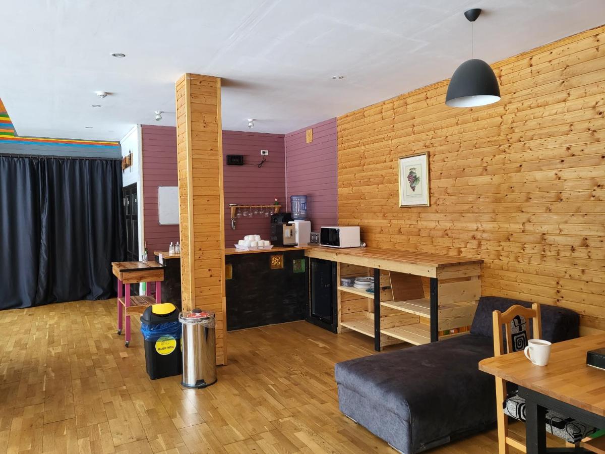 Bed and breakfast Pensiunea Ana 3*